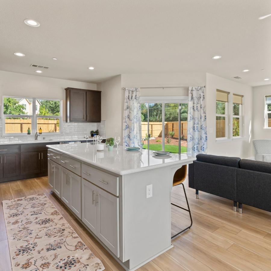 Newly Built Murphys Modern Retreat Esterno foto